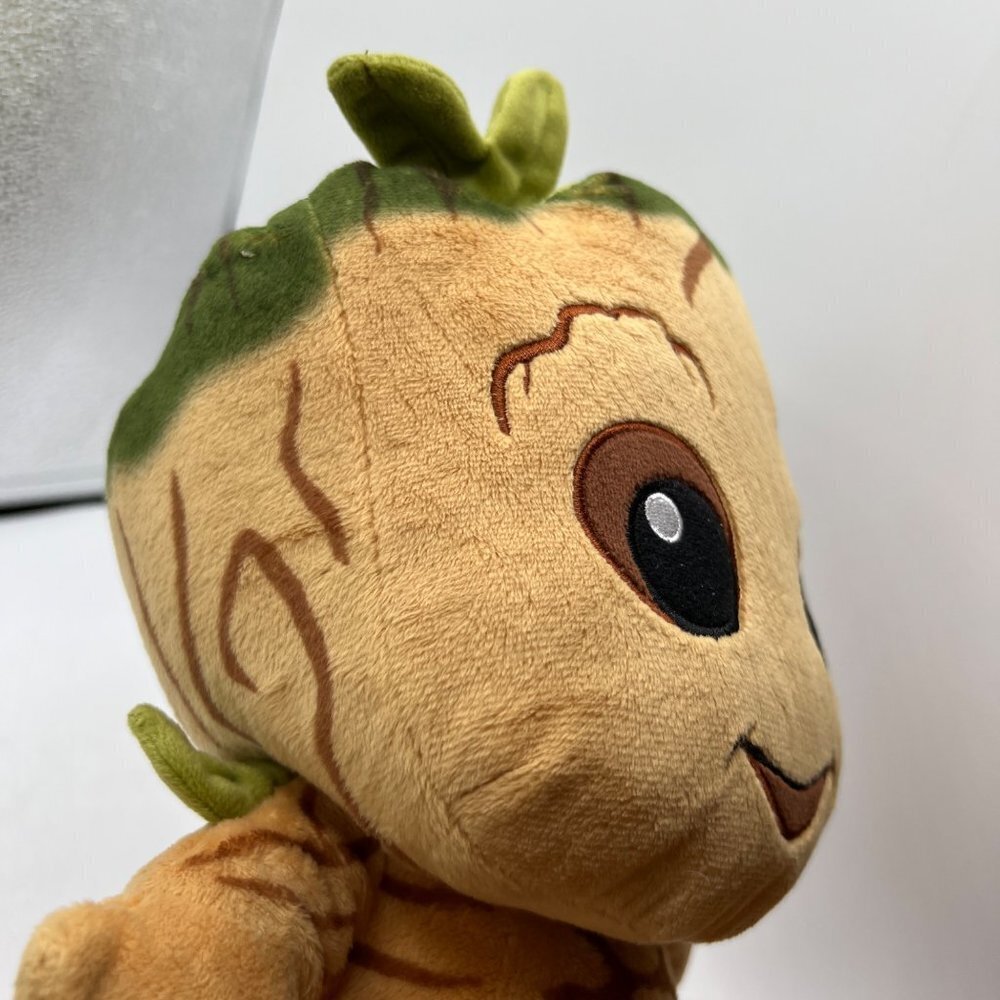 Disney Marvel Baby Groot Sitting 10" Plush Stuffed Animal Happy Face NWT - Picture 7 of 9